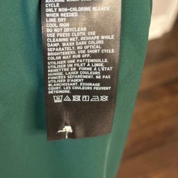 Uniqlo Drape Mockneck 3/4 Sleeve Blouse (Size L) - Picture 5 of 7